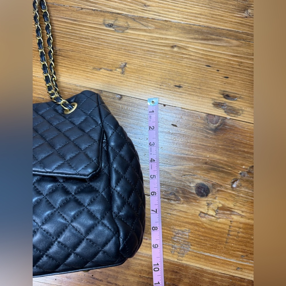 Tiffany & Fred Paris Full-Grain Quilted Sheepskin Black Leather Tote Gold accent - Picture 8 of 15